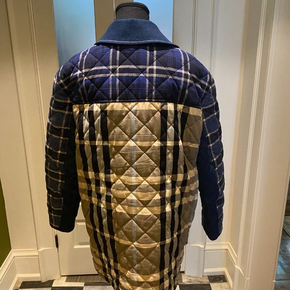 Mixed Media Burberry Quilted Fall Jacket - Picture 3 of 6